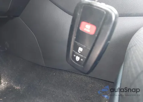 2020 Toyota Rav4 Xle from USA, damaged, VIN 2T3P1RFV9LW085861